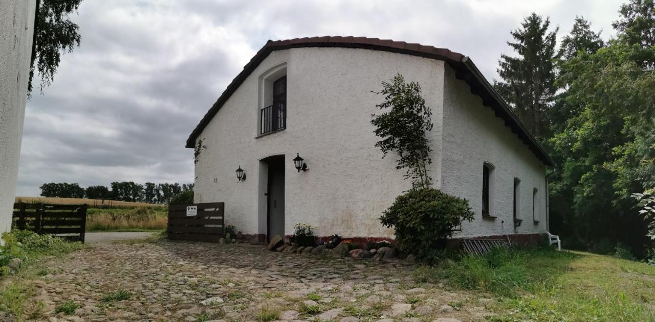 Gemuetliches Ferienhaus "An Der Schilde" In Renzow Dış mekan fotoğraf